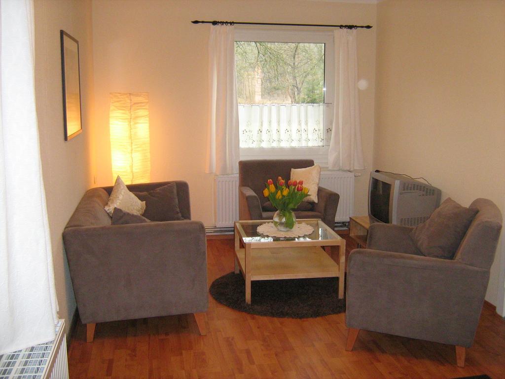 Ferienwohnung Käuzchenkuhle Sassnitz Exterior foto